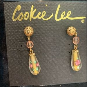 Cookie Lee earnings